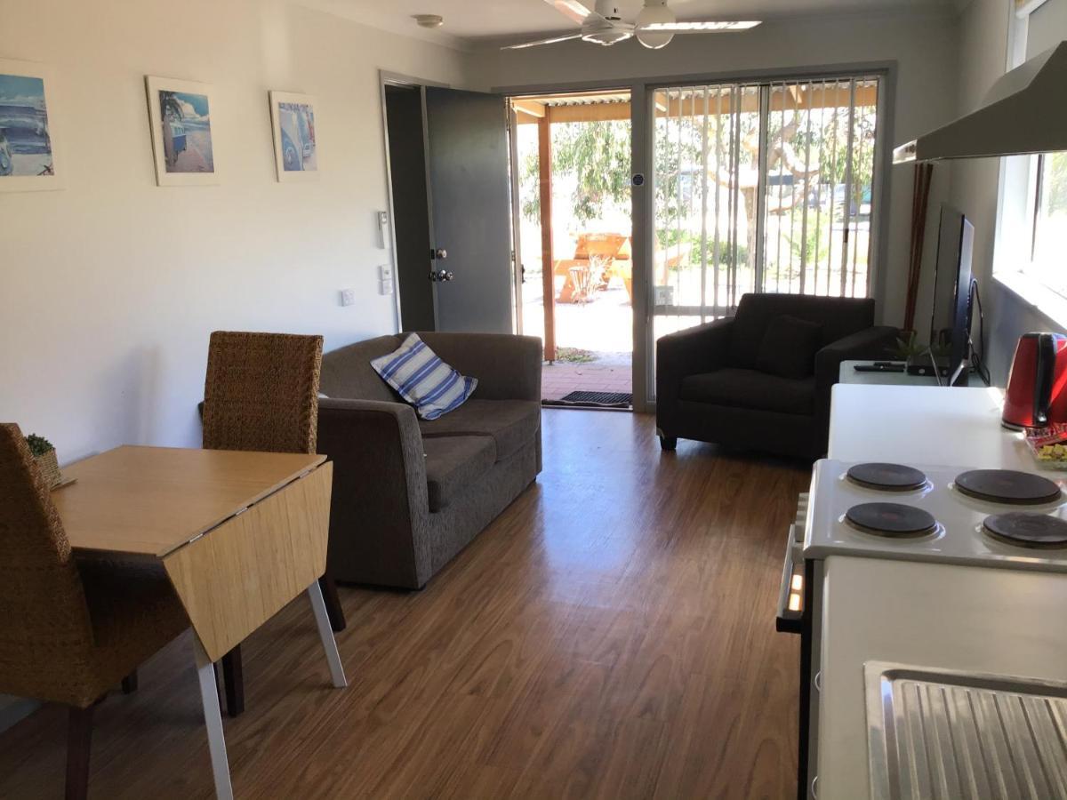 90 Mile Beachhouse&Villas Golden Beach Экстерьер фото